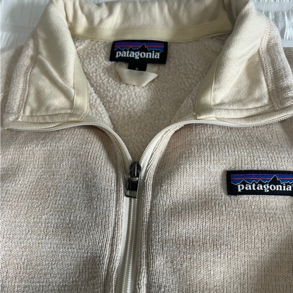 Patagonia Cream Sherpa Halfway Zip Jacket Small
